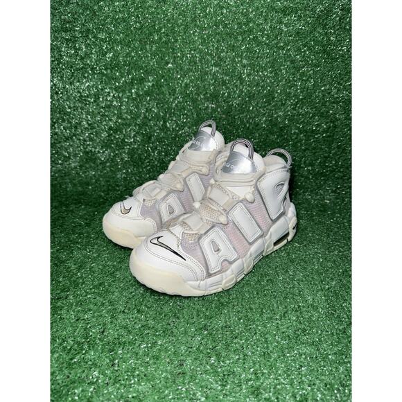 Nike Air More Uptempo Thank You, Wilson White Grey Athletic Shoes Kids Size 4Y - Picture 3 of 9